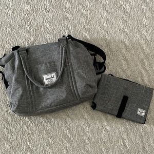 Herschel Sprout Diaper Bag / Duffel with diaper changing pad